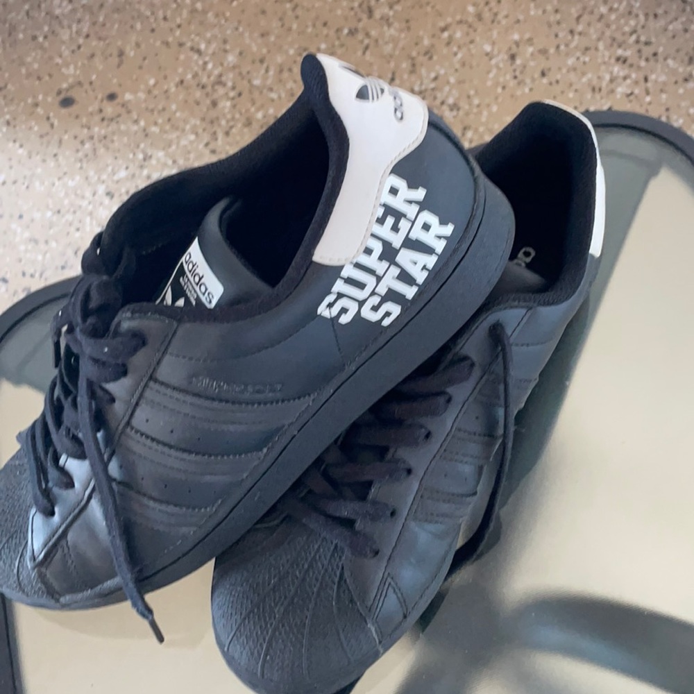 Adidas superstar
